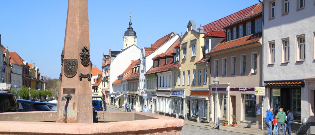 Ortskerne sind Begegnungszentren – lokalen Handel erhalten! Ortskerne sind Begegnungszentren – lokalen Handel erhalten!